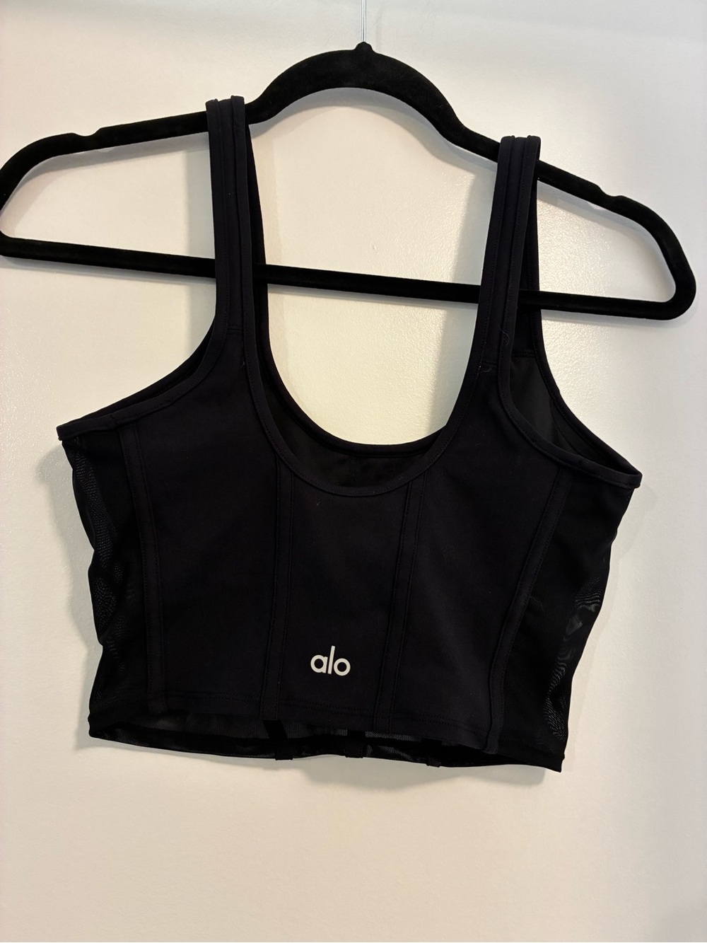 ALO Yoga Black Sports Bra Crop Tank